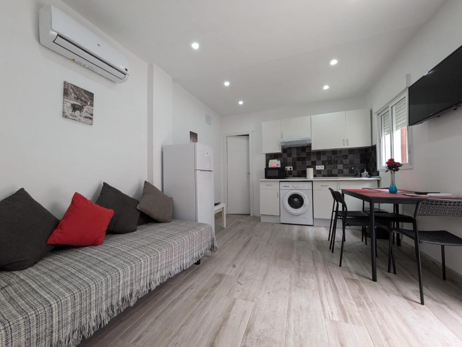 Madrid Apartaments Kültér fotó